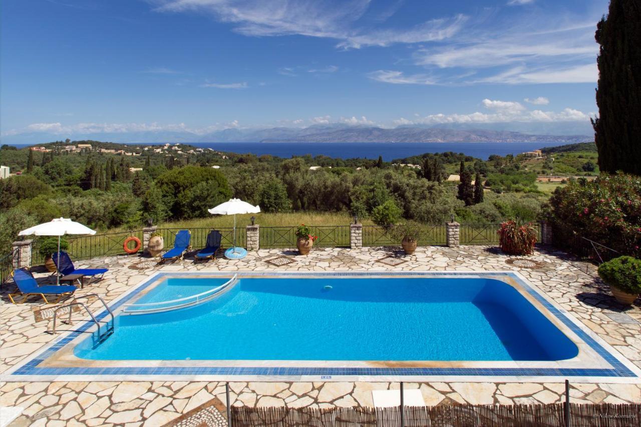 Villa Bacchus Kassiopi Corfu エクステリア 写真